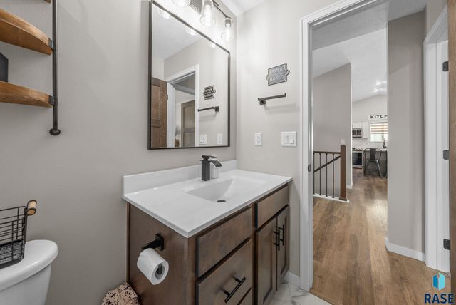 510 N Summit Ave Avenue, Tea, SD 57064