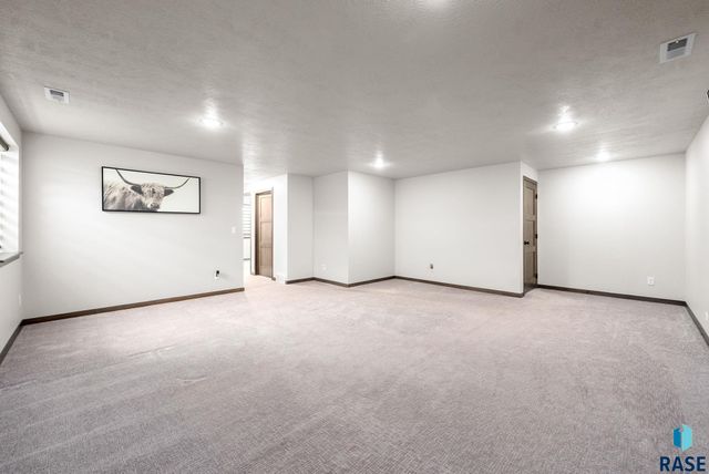 510 N Summit Ave Avenue, Tea, SD 57064