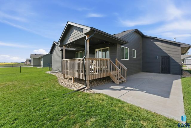 510 N Summit Ave Avenue, Tea, SD 57064