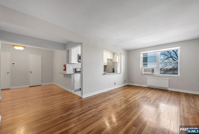 8300 Boulevard East 4D, North Bergen, NJ 07047