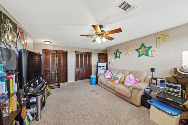 4410 County Road 63, Rosharon, TX 77583