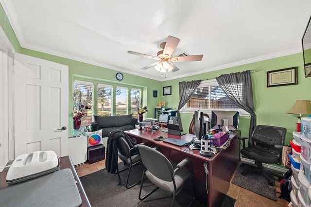 4410 County Road 63, Rosharon, TX 77583