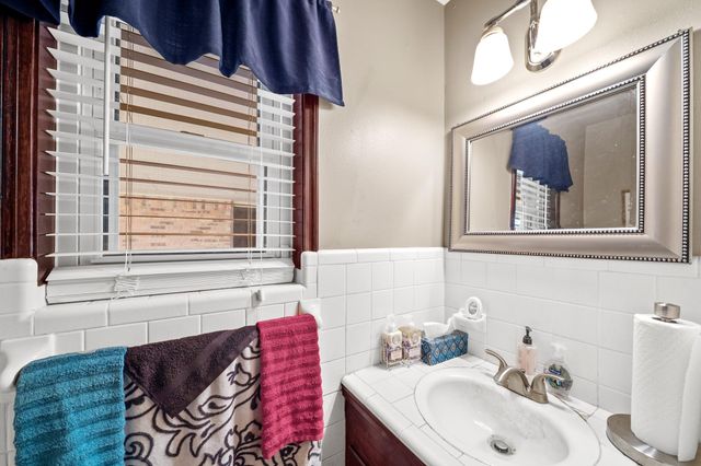 4410 County Road 63, Rosharon, TX 77583