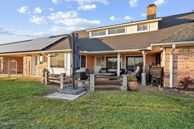 4410 County Road 63, Rosharon, TX 77583