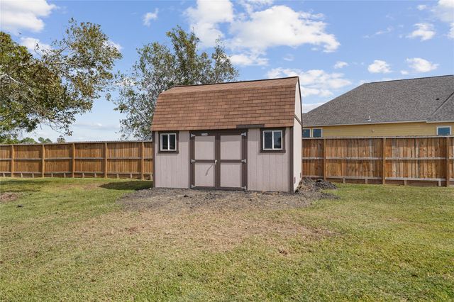 4410 County Road 63, Rosharon, TX 77583