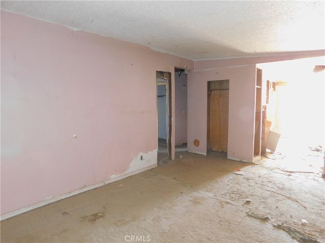 25372 Jade Road, Barstow, CA 92311