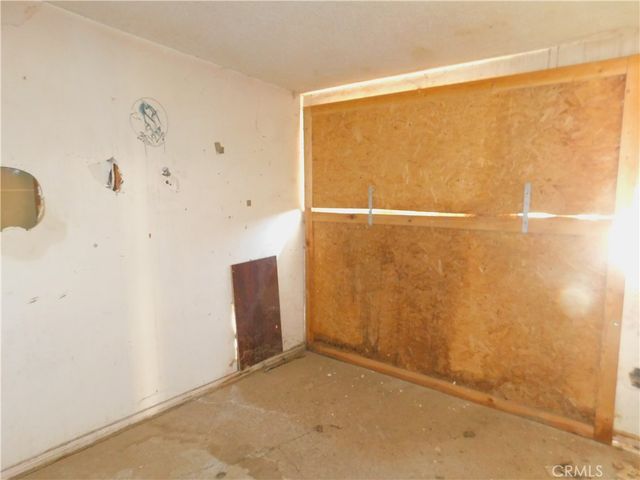25372 Jade Road, Barstow, CA 92311