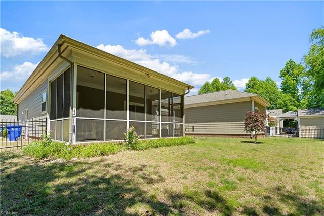 1031 Boundary DR, Suffolk, VA 23434