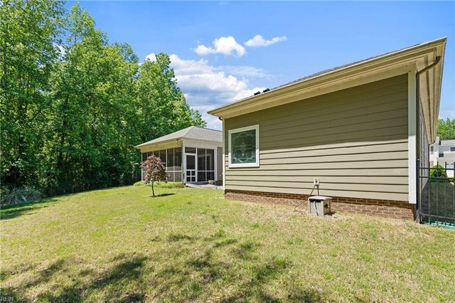 1031 Boundary DR, Suffolk, VA 23434