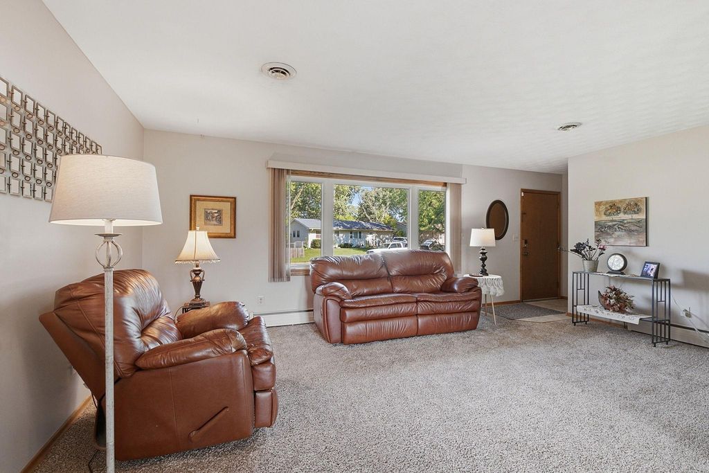 2128 Shale Lane, Eagan, MN 55122 — photo 4