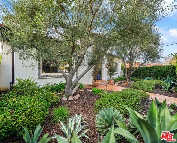 101 S Kilkea Drive, Los Angeles, CA 90048