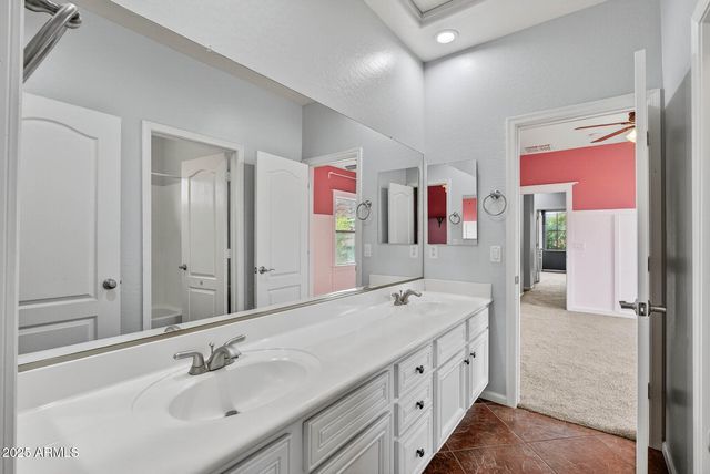 6858 W PEAK VIEW Road, Peoria, AZ 85383