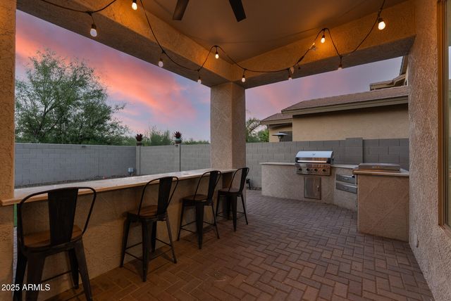 6858 W PEAK VIEW Road, Peoria, AZ 85383