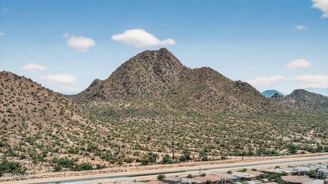 6858 W PEAK VIEW Road, Peoria, AZ 85383