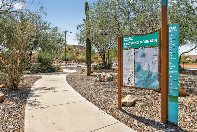 6858 W PEAK VIEW Road, Peoria, AZ 85383