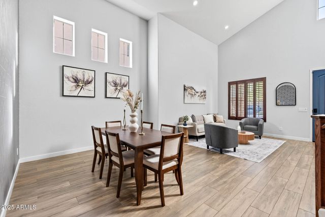 6858 W PEAK VIEW Road, Peoria, AZ 85383