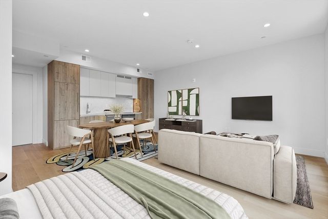 1055 Cambridge St 301, Cambridge, MA 02139