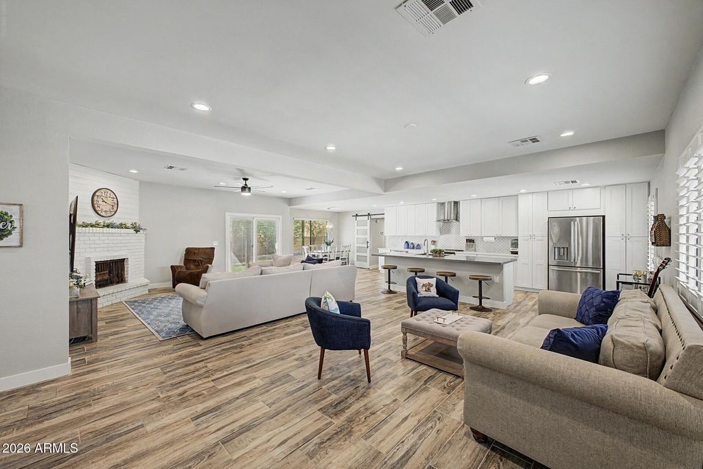 6819 E LUDLOW Drive, Scottsdale, AZ 85254 — photo 4