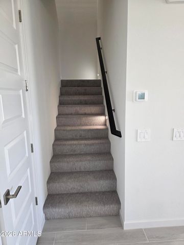 9750 S 12TH Street S, Phoenix, AZ 85042