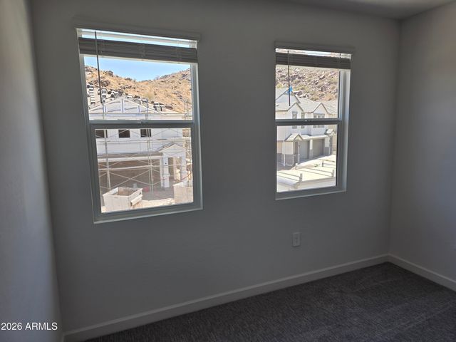 9750 S 12TH Street S, Phoenix, AZ 85042