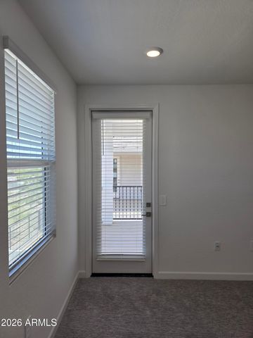 9750 S 12TH Street S, Phoenix, AZ 85042