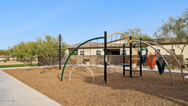 9750 S 12TH Street S, Phoenix, AZ 85042