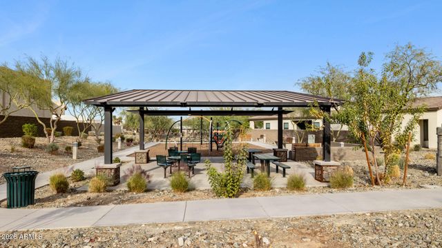 9750 S 12TH Street S, Phoenix, AZ 85042