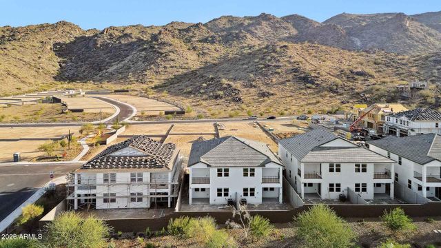 9750 S 12TH Street S, Phoenix, AZ 85042