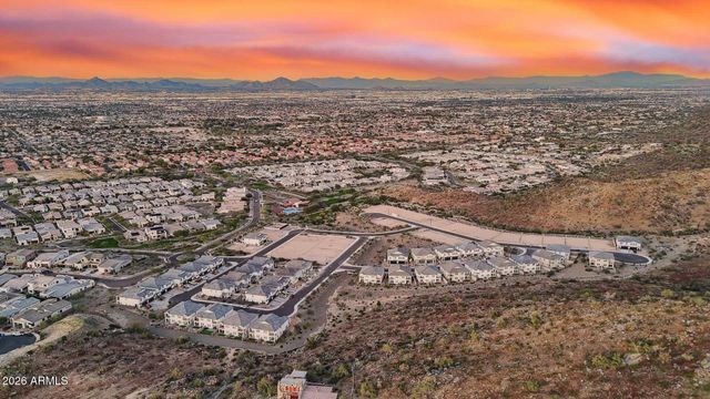 9750 S 12TH Street S, Phoenix, AZ 85042