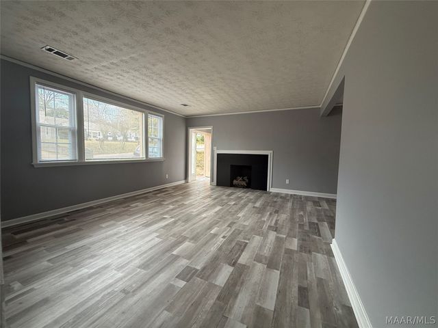 3518 N WAREINGWOOD Drive, Montgomery, AL 36109