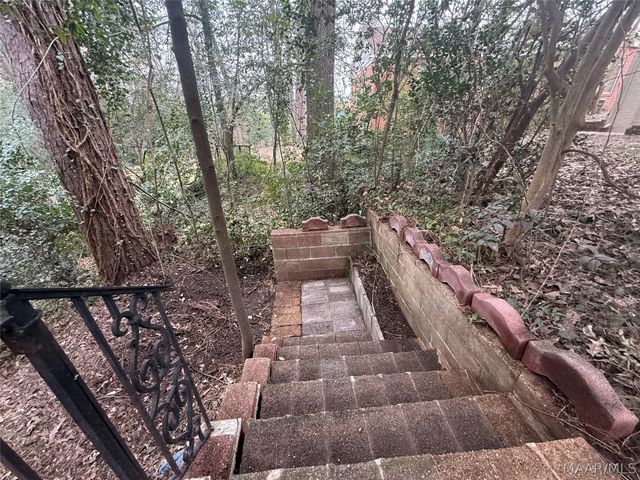 3518 N WAREINGWOOD Drive, Montgomery, AL 36109