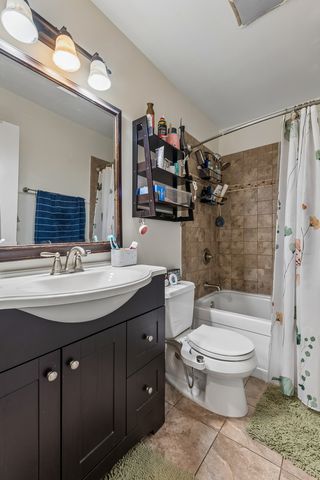 298 Danbury Drive, Naperville, IL 60565