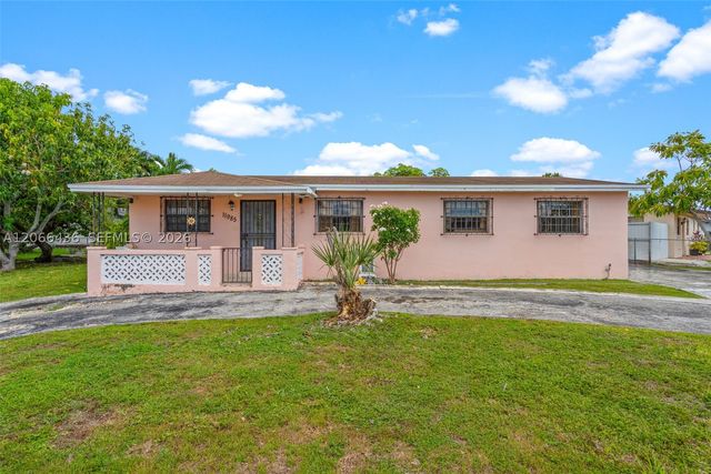 11985 SW 181st Ter, Miami, FL 33177