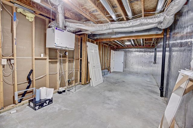 1595 Spinaker Drive, Woodbury, MN 55125