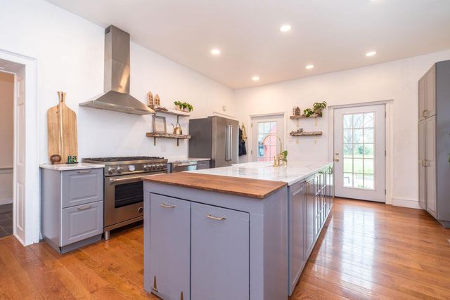 866 SCHUYLKILL RD, Birdsboro, PA 19508