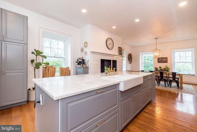 866 SCHUYLKILL RD, Birdsboro, PA 19508