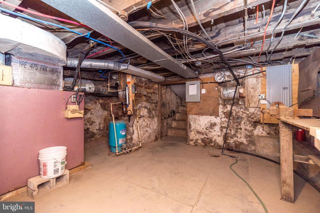 866 SCHUYLKILL RD, Birdsboro, PA 19508