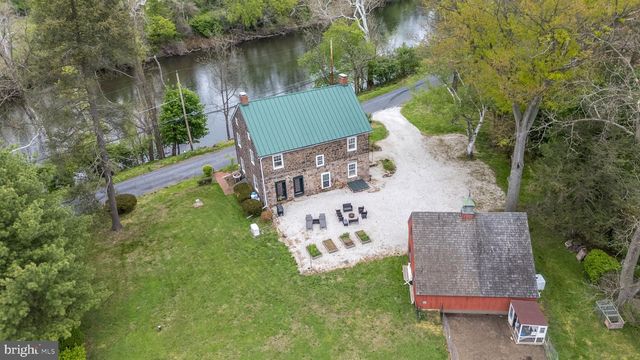 866 SCHUYLKILL RD, Birdsboro, PA 19508