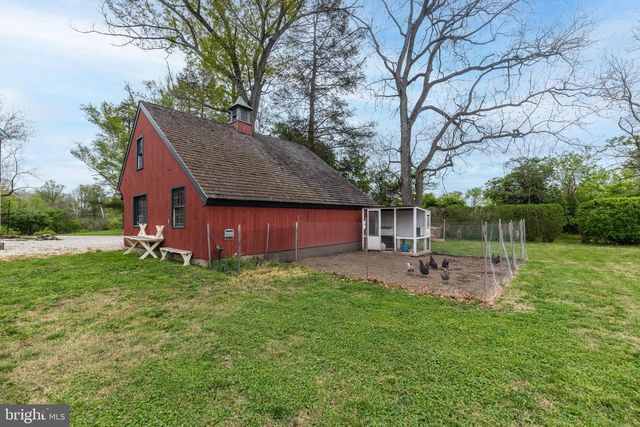 866 SCHUYLKILL RD, Birdsboro, PA 19508