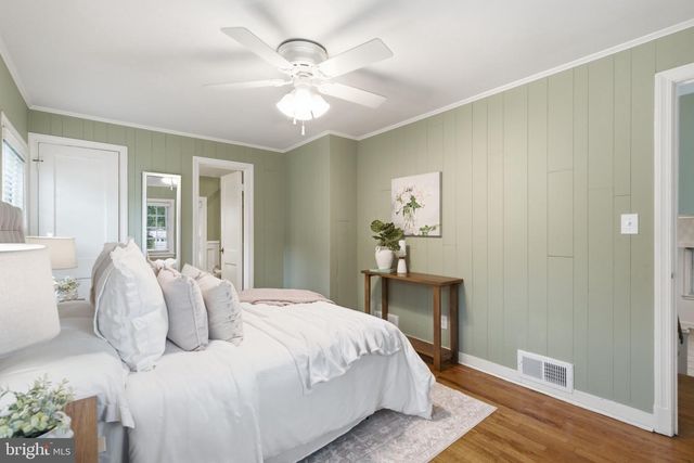 2312 VALLEY DR, Alexandria, VA 22302