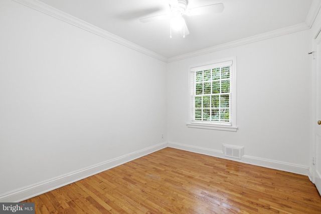 2312 VALLEY DR, Alexandria, VA 22302