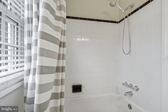 2312 VALLEY DR, Alexandria, VA 22302