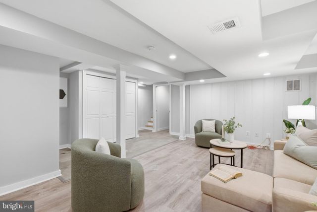 2312 VALLEY DR, Alexandria, VA 22302