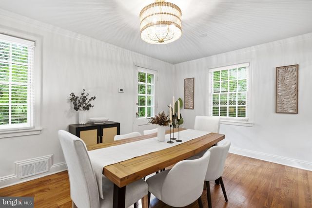 2312 VALLEY DR, Alexandria, VA 22302