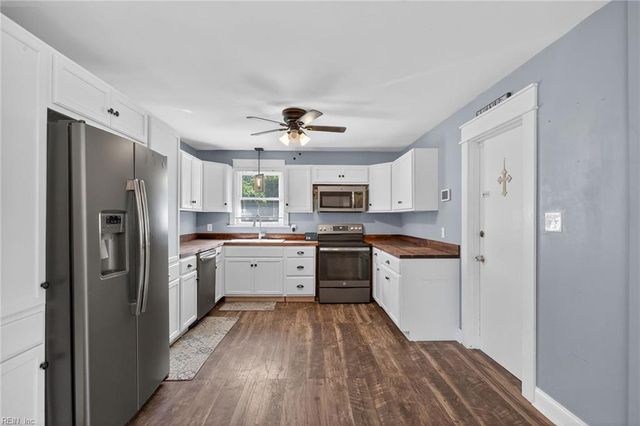 2017 Lisbon RD, Chesapeake, VA 23321