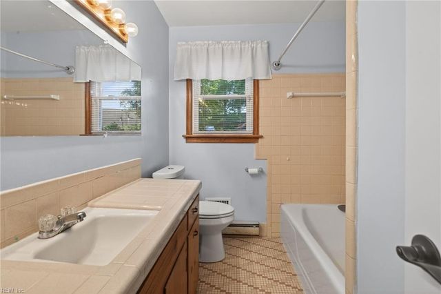 2017 Lisbon RD, Chesapeake, VA 23321