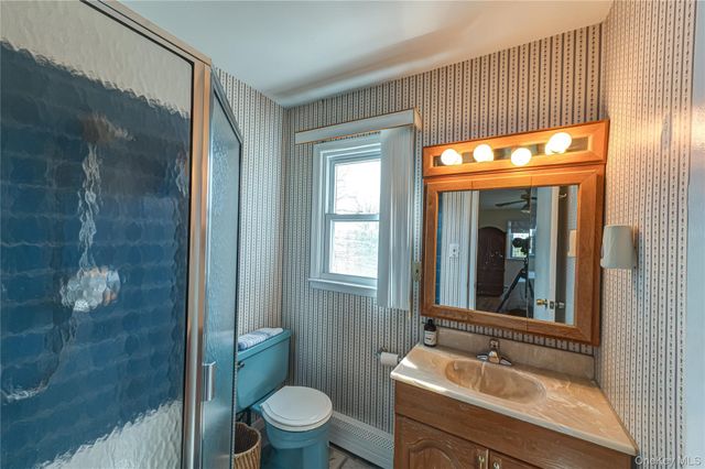 6 Roman Court, Lake Grove, NY 11755