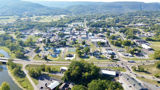 472 Chickamauga Drive, Dayton, TN 37321
