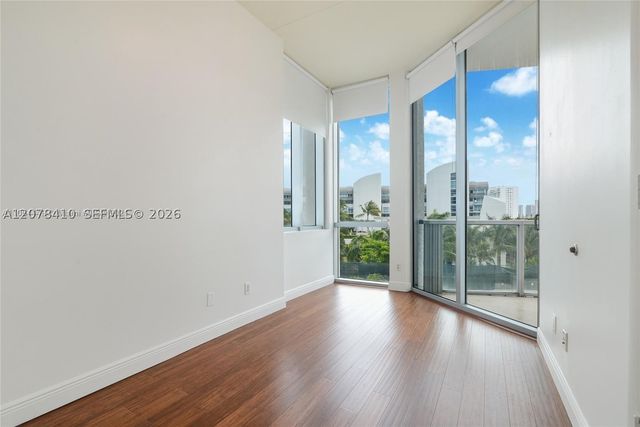3029 NE 188th St 505, Aventura, FL 33180