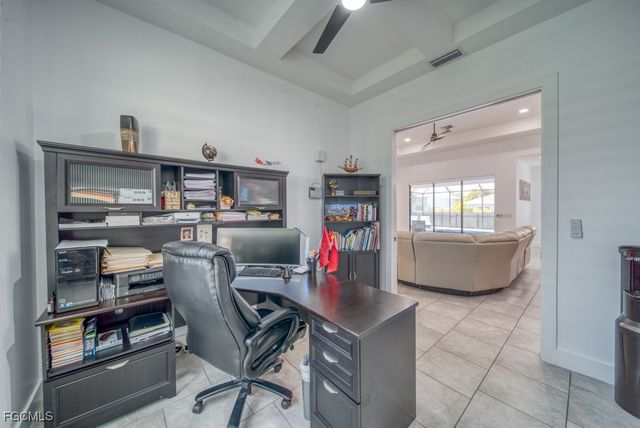 1528 NW 24th PL, Cape Coral, FL 33993